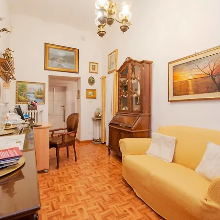 Gianni Bed & Breakfast 2*