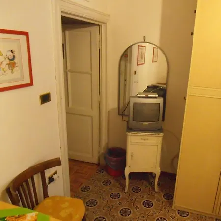 Gianni 2* Rome